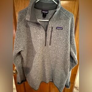 Men’s Patagonia fleece zip up